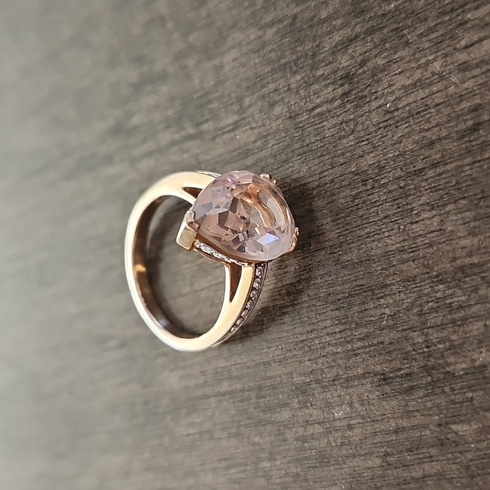 Swarovski pale pink pear ring